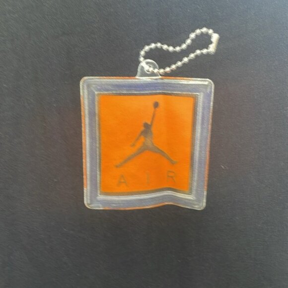 Air Jordan - Classic Jump Man Vintage Style Short Sleeve Shirt - Black - M - Picture 3 of 10